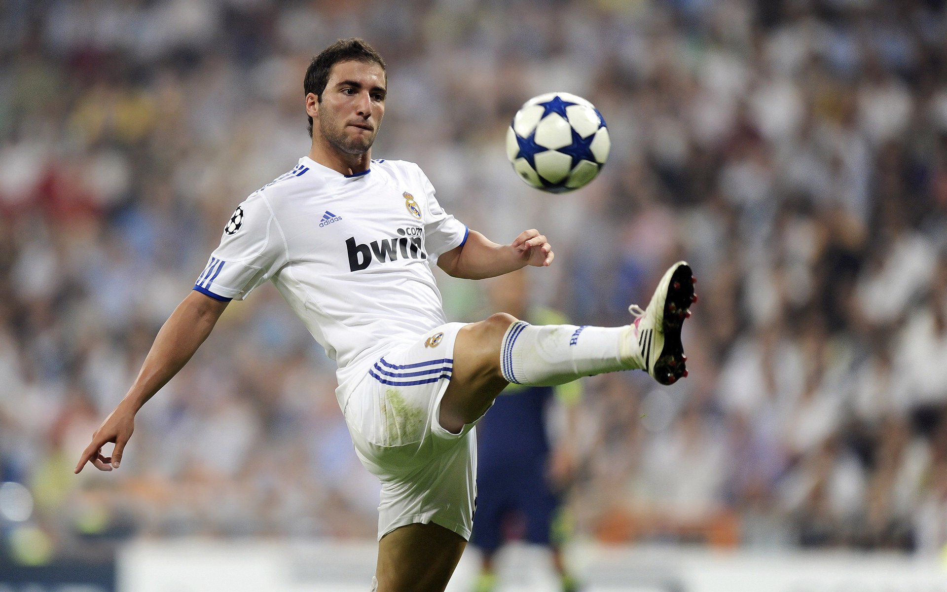 三强接力分段数据对比曝光，4x100米接力第三棒技巧